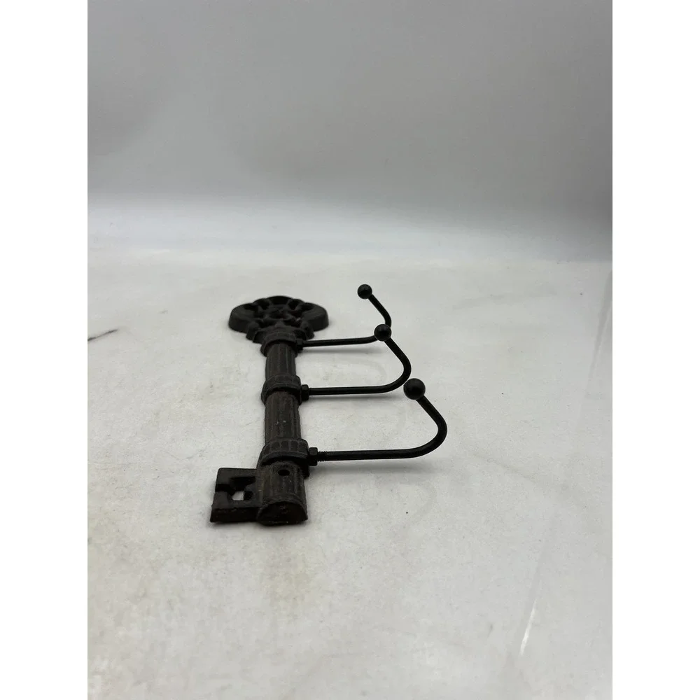 Vintage Cast Iron Skeleton Key Wall Hook Rack 3 Hook Brown Rustic Decor